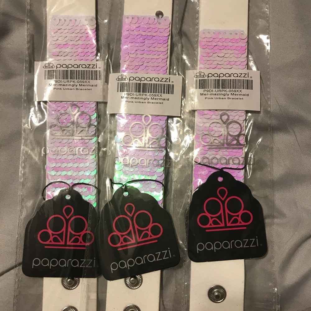 Iridescent White/pink Wrap $4 Each
